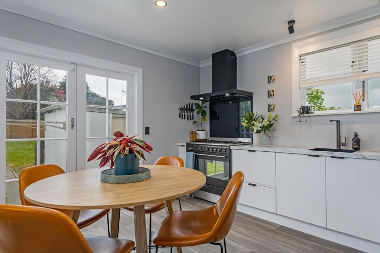 Photo of property in 11 Simon Street, Feilding, 4702