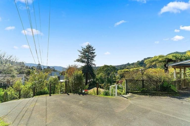 Photo of property in 132a Wyndham Road, Pinehaven, Upper Hutt, 5019