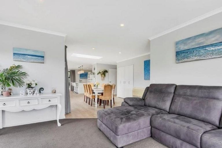 Photo of property in 19 Les Wakefield Road, Mapua, 7005