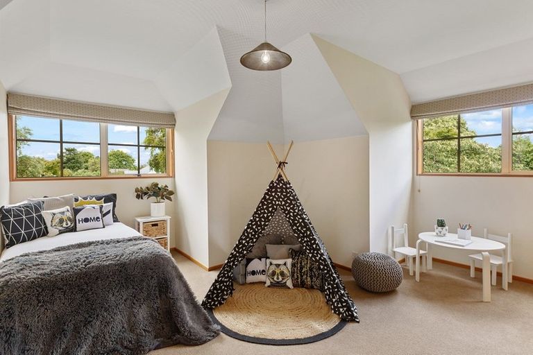 Photo of property in 26 Glenburn Place, Avonhead, Christchurch, 8042