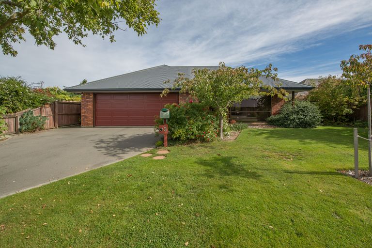 Photo of property in 3 Chartwell Close, Rangiora, 7400