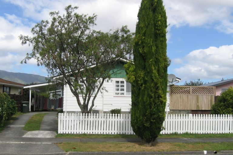 Photo of property in 8 Harvard Grove, Totara Park, Upper Hutt, 5018