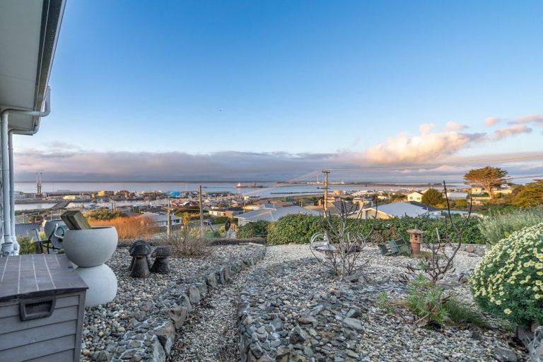 Photo of property in 57 Shannon Street, Bluff, 9814