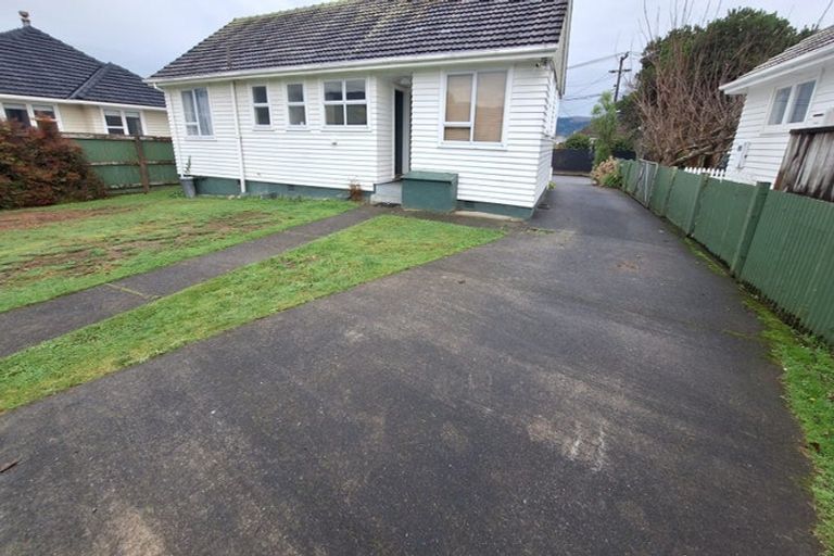 Photo of property in 7 Massey Street, Elderslea, Upper Hutt, 5018