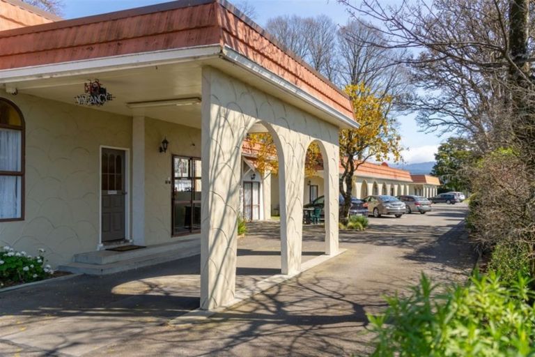 Photo of property in 187 High Street North, Carterton, 5713