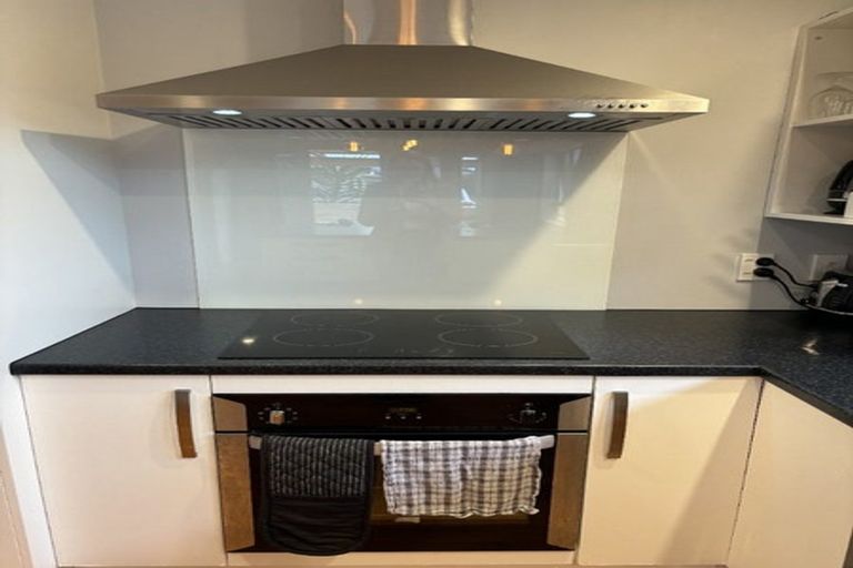 Photo of property in 61b West Street, Pukekohe, 2120