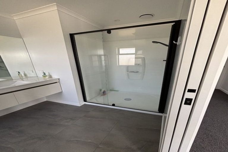 Photo of property in 43 Katania Heights, Brightwater, 7022