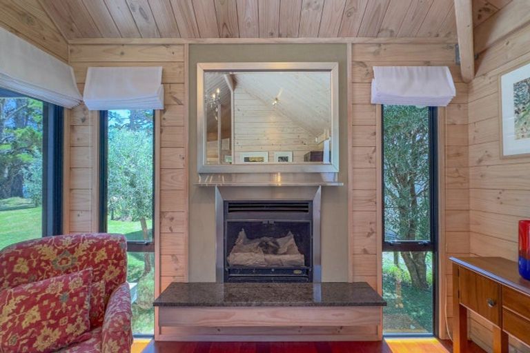 Photo of property in 79 Tangiteroria Lane, Pauanui, Hikuai, 3579