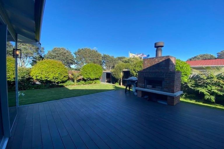 Photo of property in 1 Bell Street, Welbourn, New Plymouth, 4310