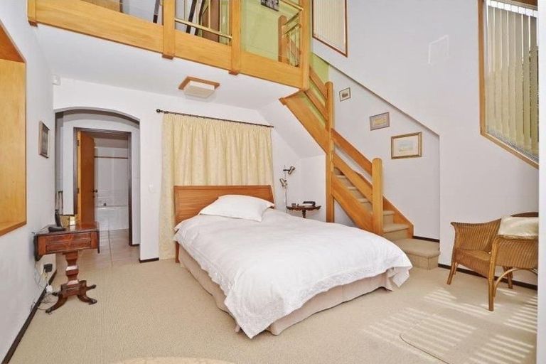 Photo of property in 130 Atawhai Road, Fitzherbert, Palmerston North, 4410