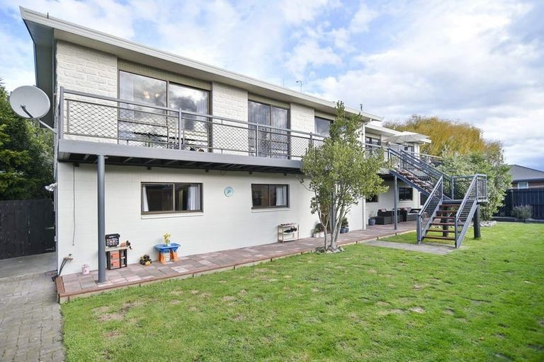 Photo of property in 3 Highfield Lane, Rangiora, 7400