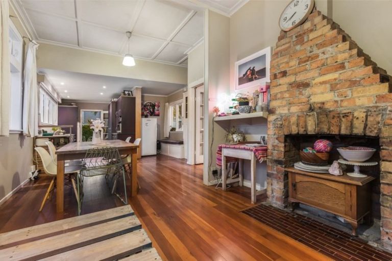 Photo of property in 72 Asquith Avenue, Mount Albert, Auckland, 1025