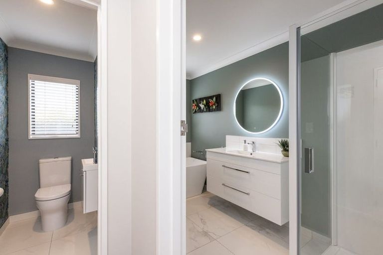 Photo of property in 126 Avenue Road, Greenmeadows, Napier, 4112