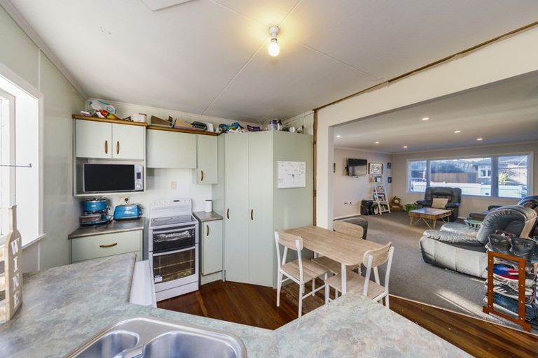 Photo of property in 4 Miles Place, Awapuni, Palmerston North, 4412