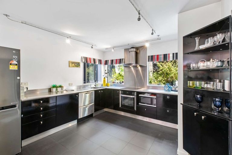 Photo of property in 12a Felton Mathew Avenue, St Johns, Auckland, 1072