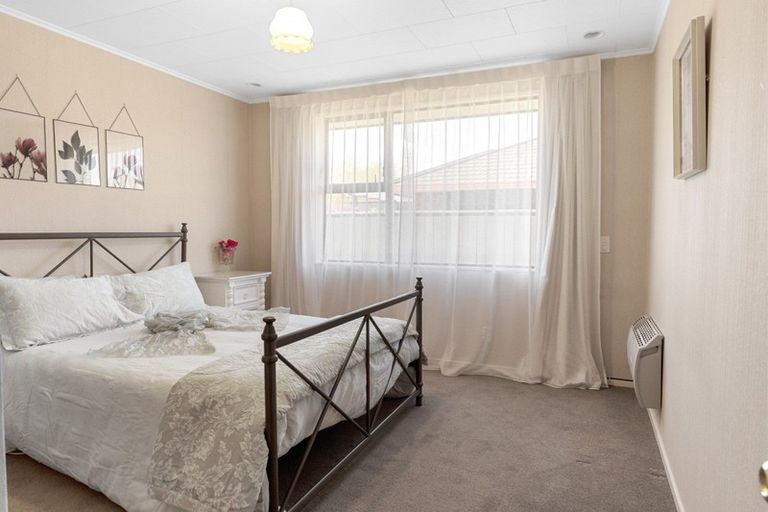 Photo of property in 5 Stead Crescent, Stoke, Nelson, 7011