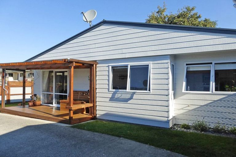 Photo of property in 126a Mayfair Avenue, Whangamata, 3620