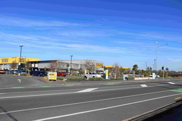 Photo of property in 179 Wainoni Road, Avondale, Christchurch, 8061