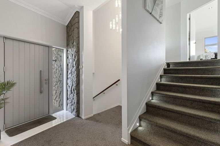 Photo of property in 67 Braid Road, St Andrews, Hamilton, 3200