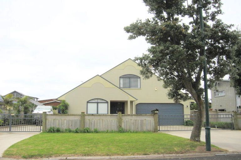 Photo of property in 11 School Road, Whitianga, 3510