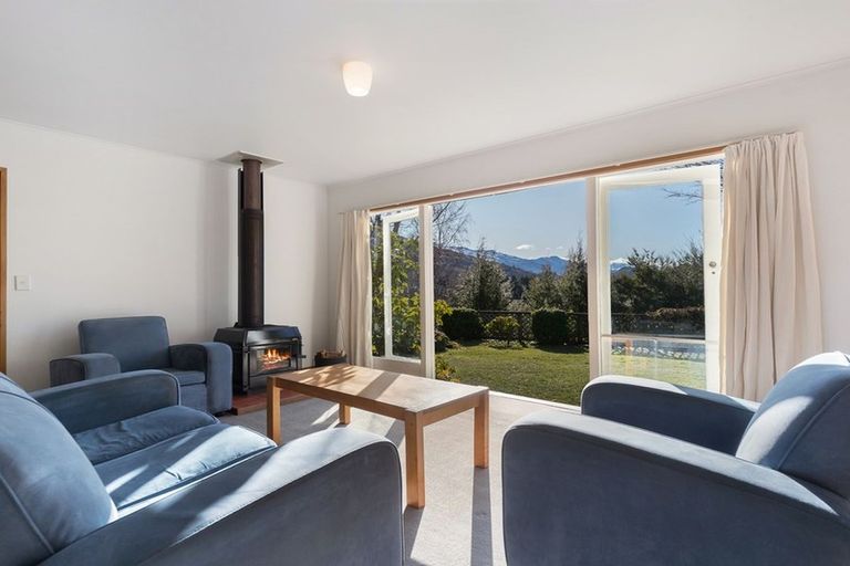 Photo of property in 36 Mcchesney Road, Arthurs Point, Queenstown, 9371