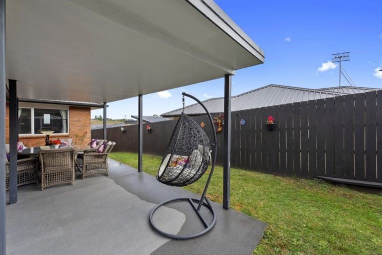 Photo of property in 8 Hartington Lane, Dinsdale, Hamilton, 3204