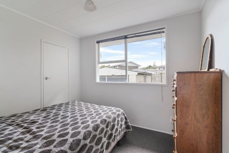 Photo of property in 81 Skipton Street, Mangere East, Auckland, 2024