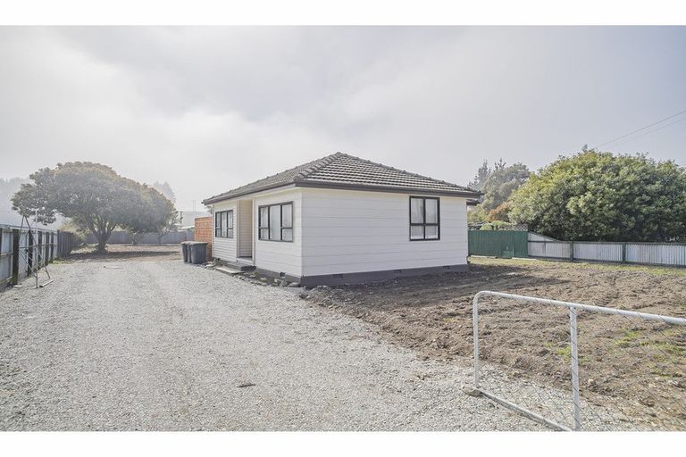 Photo of property in 102 King Street, Pareora, 7912