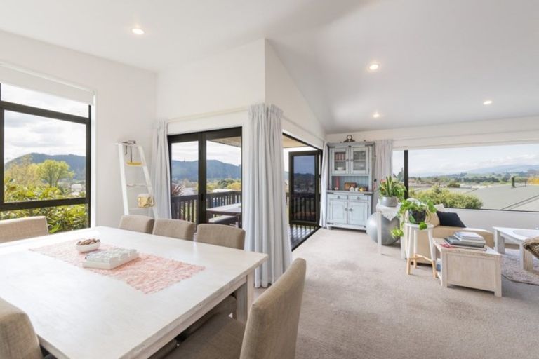 Photo of property in 13 Treeton Place, Wakefield, 7025