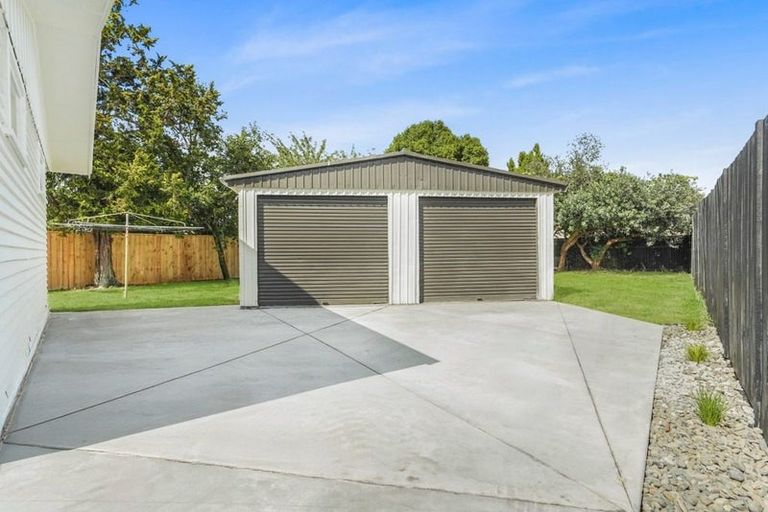 Photo of property in 23 Dalesford Street, Silverdale, Hamilton, 3216