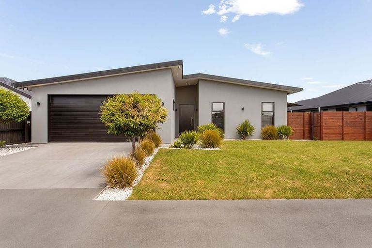 Photo of property in 34 Ellesmere Street, Marshland, Christchurch, 8083