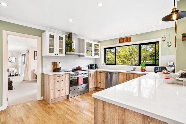 Photo of property in 73j Park Rise, Campbells Bay, Auckland, 0630