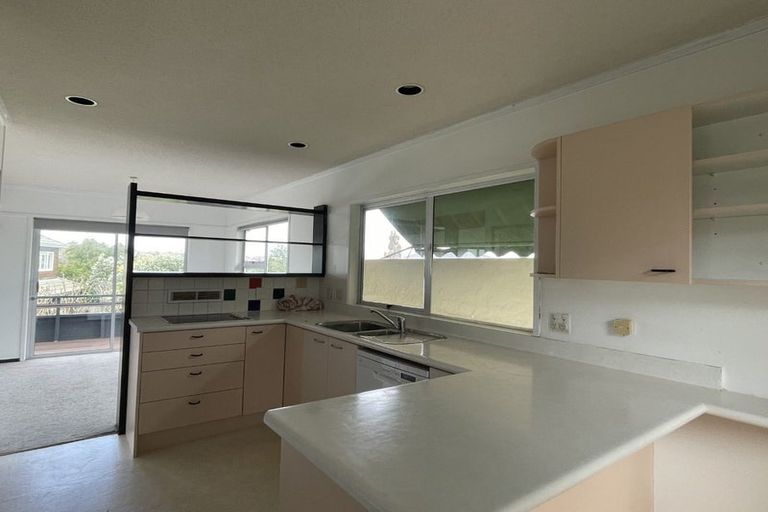 Photo of property in 198 Clovelly Road, Bucklands Beach, Auckland, 2012