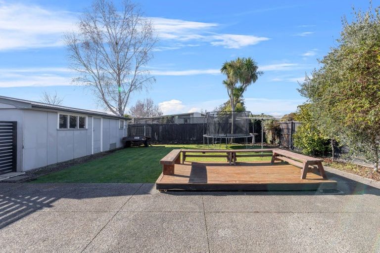 Photo of property in 124 Cavendish Road, Casebrook, Christchurch, 8051
