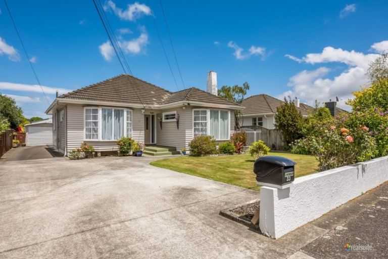 Photo of property in 33 Fairfield Avenue, Fairfield, Lower Hutt, 5011