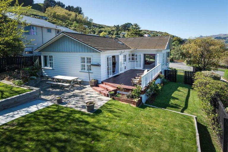 Photo of property in 10 Harbour View Terrace, Cass Bay, Lyttelton, 8082