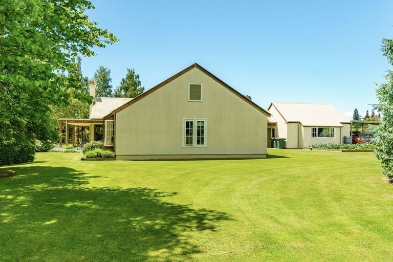 Photo of property in 17 Sheenan Road, Galloway, Alexandra, 9393