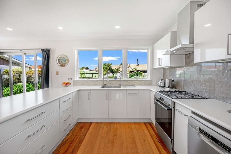 Photo of property in 21 Armour Place, Onekawa, Napier, 4110