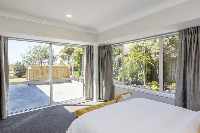 Photo of property in 1 Sandpiper Court, Paraparaumu Beach, Paraparaumu, 5032