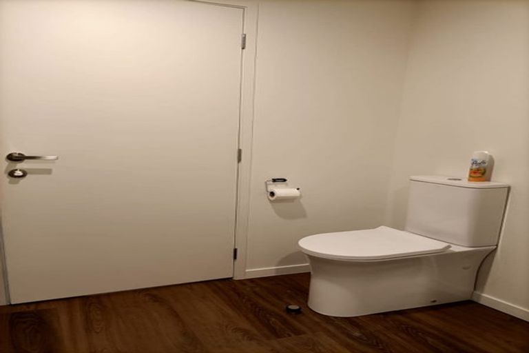 Photo of property in 5/45 Cessna Crescent, Mangere, Auckland, 2022