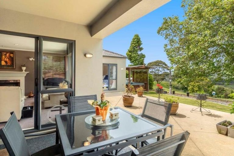 Photo of property in 5 La Colina Place, Bethlehem, Tauranga, 3110