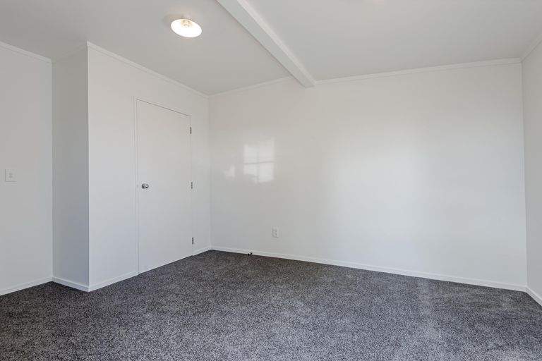 Photo of property in 415 Tremaine Avenue, Takaro, Palmerston North, 4412