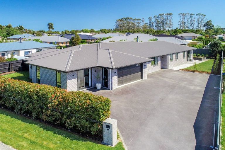 Photo of property in 44 Eastons Road, Westport, 7825