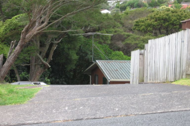 Photo of property in 2/29 Stanley Road, Glenfield, Auckland, 0629