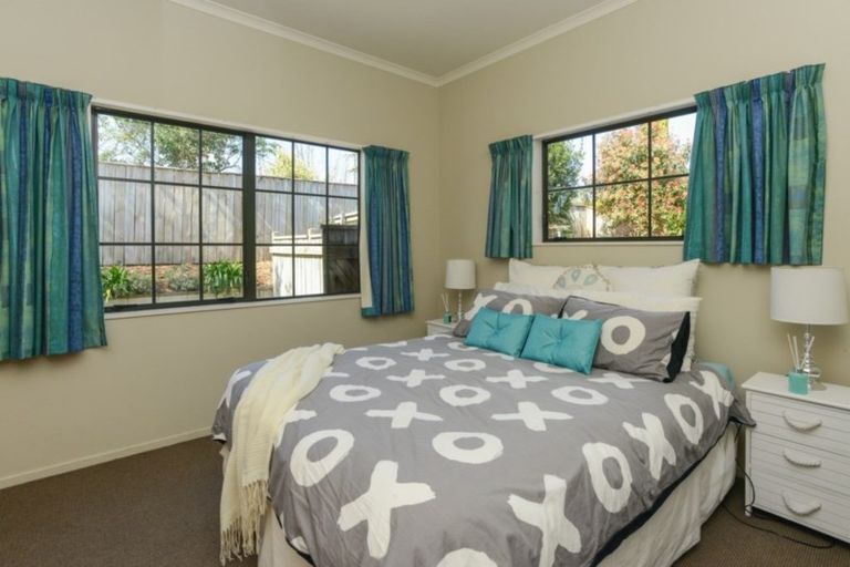 Photo of property in 14 Kingsgate Lane, Havelock North, 4130
