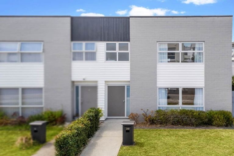 Photo of property in 41 Treestump Road, Takanini, 2112