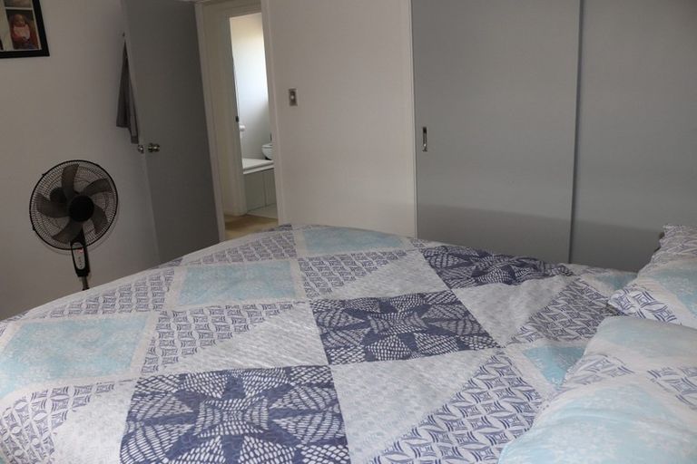 Photo of property in 34 Dissmeyer Drive, Clover Park, Auckland, 2019