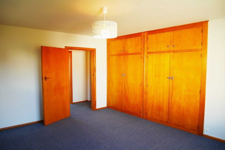 Photo of property in 2/4 Lansbury Avenue, Strowan, Christchurch, 8052