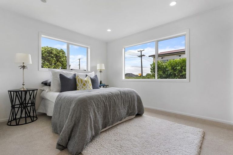 Photo of property in 64 Beach Haven Road, Beach Haven, Auckland, 0626