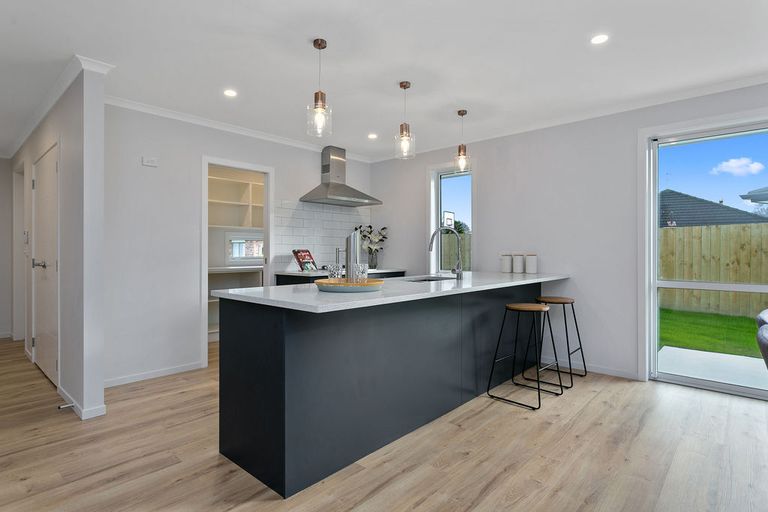 Photo of property in 6 Elizabeth Street, Tuakau, 2121